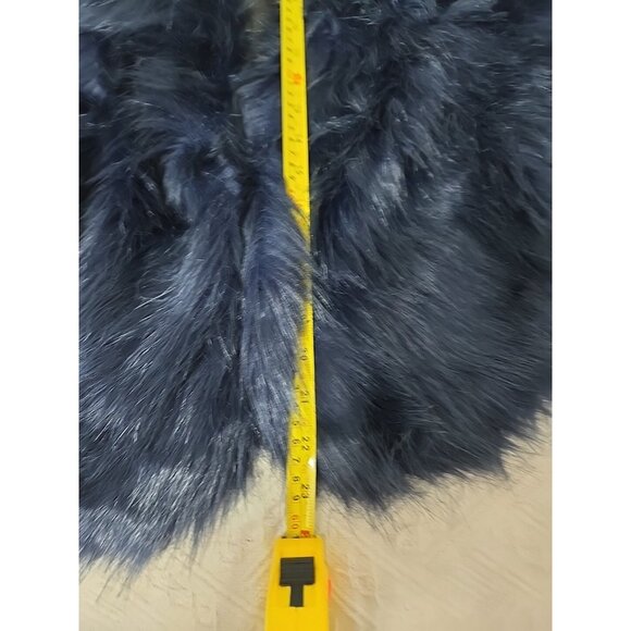 Faux Fur Blue Shawl Womens Wrap Bolero Shrug Stole.         SIZE Small To Medium - Picture 6 of 6